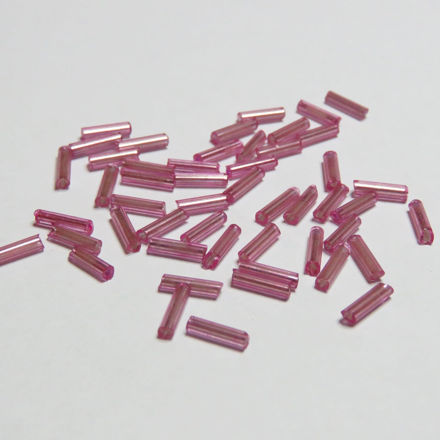 Putkihelmi | Pinkki | 6mm | 50kpl