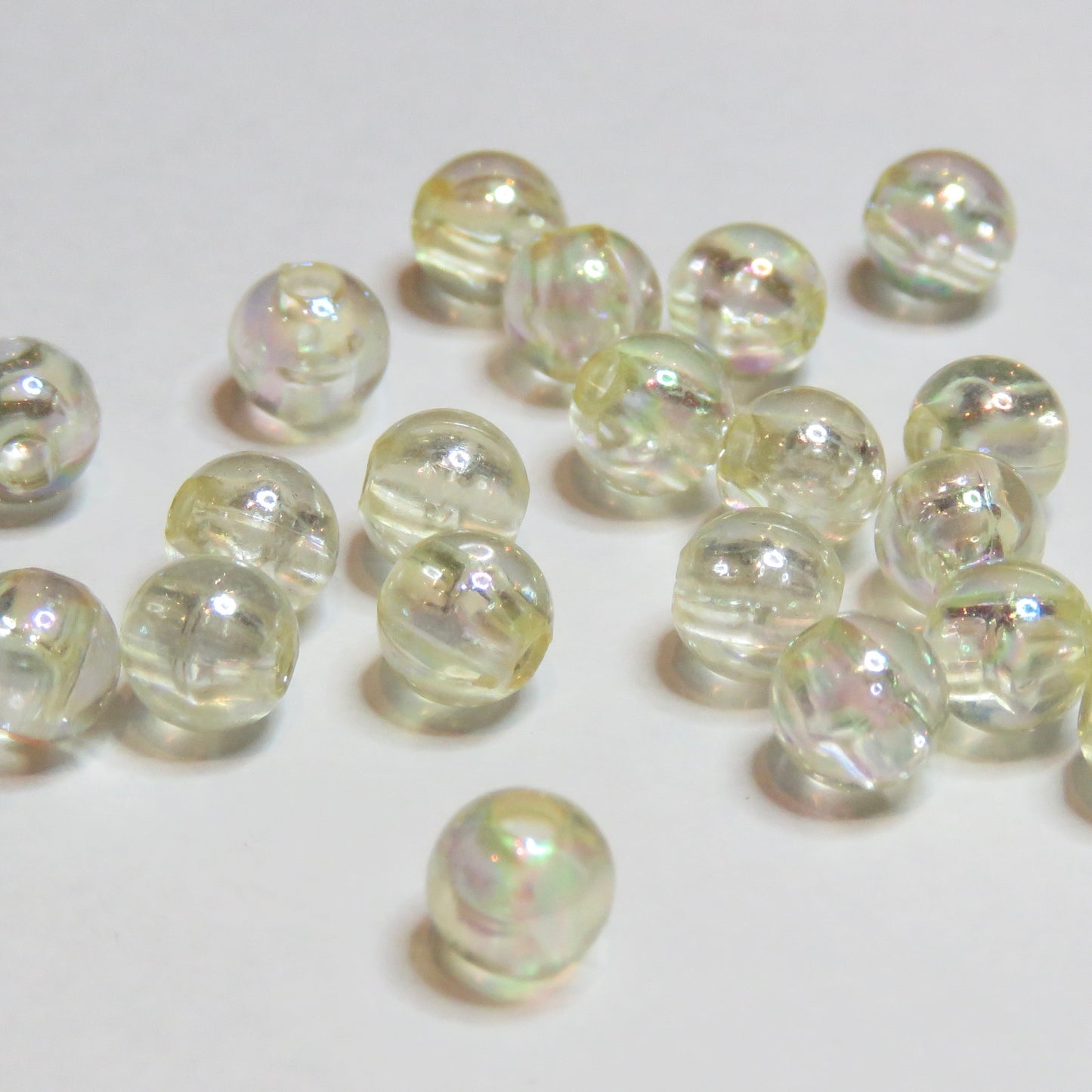 Bubbles Helmet | Vaaleankeltainen | 6mm