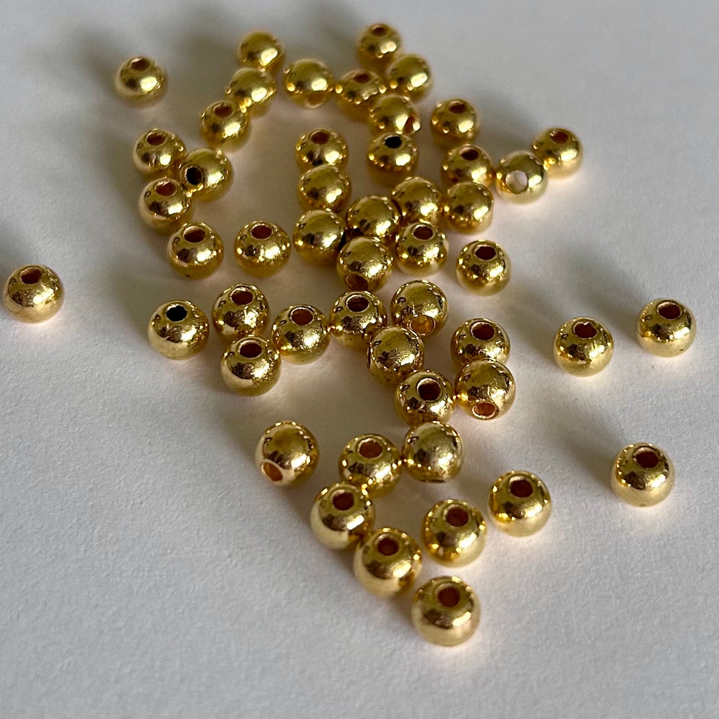 Metallic Helmet | Kulta | 5mm | 50kpl