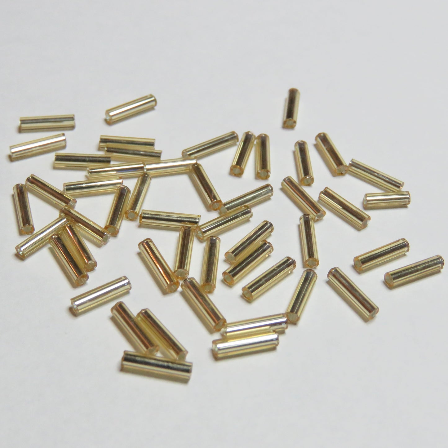 Putkihelmi | Samppanja | 6mm | 50kpl