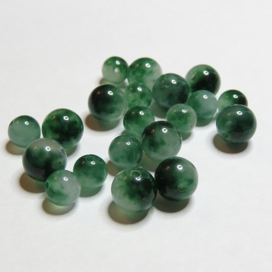 Kivihelmet | Vihreä Kalsedoni | 8mm | 10kpl