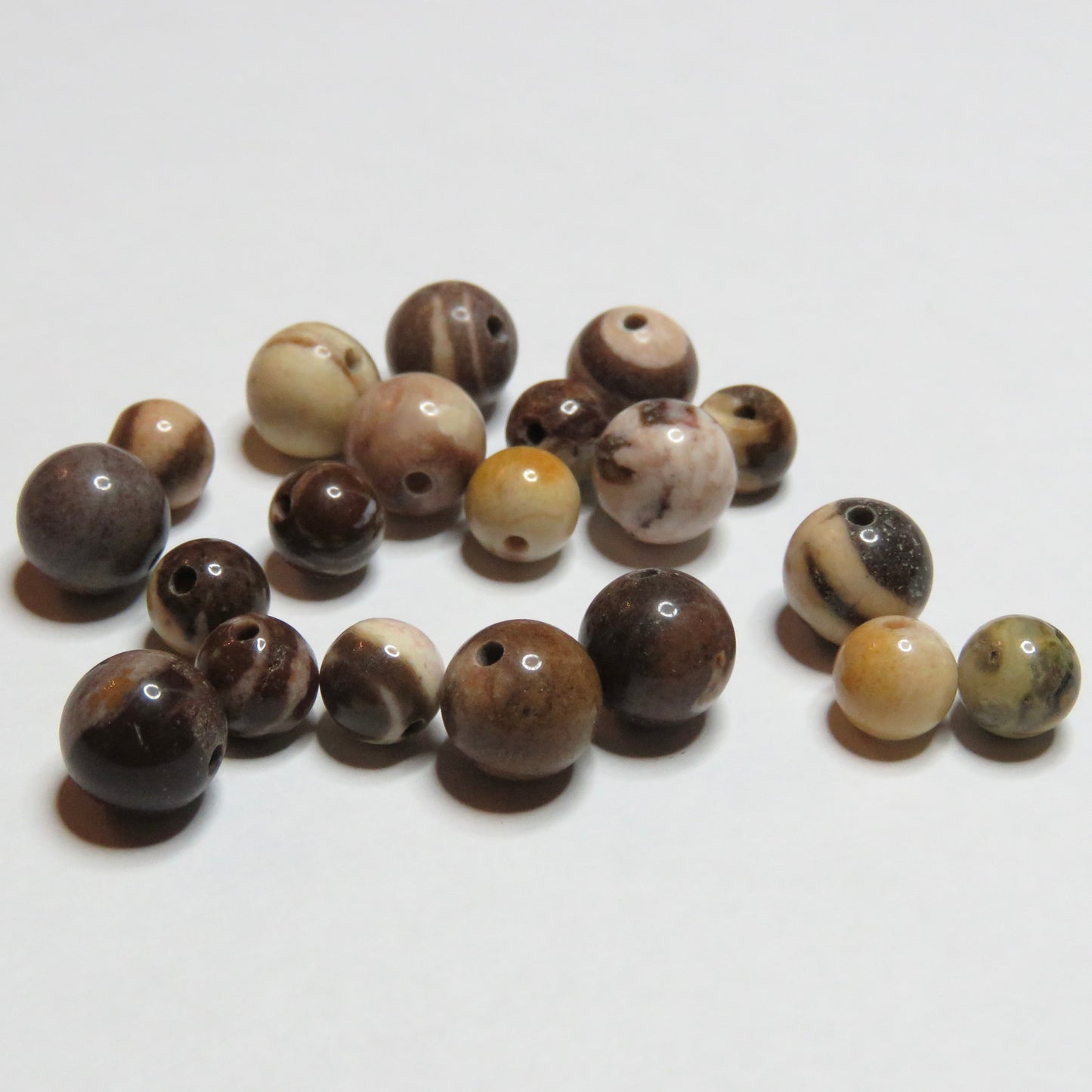 Kivihelmet | Australian Akaatti | 6mm | 10kpl