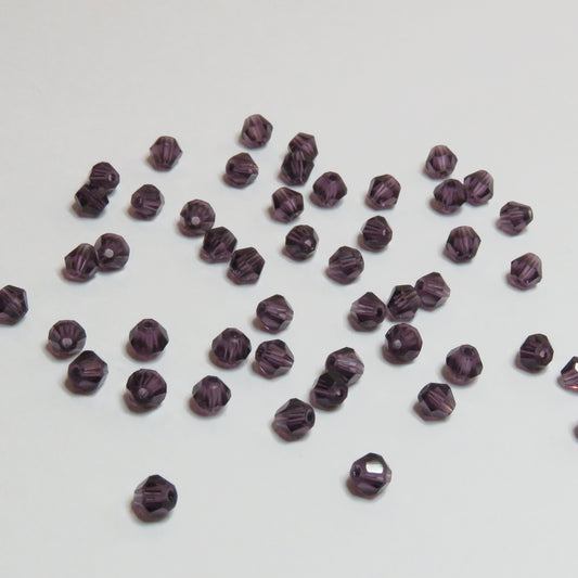 Kristallihelmi | Timantti | Violetti | 4mm | 50kpl